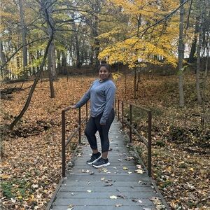 Meet your Posher, Miriam